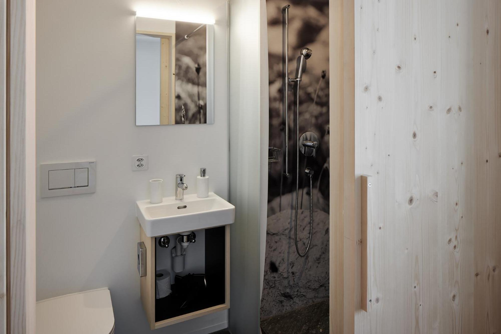 Medelina Hotell Curaglia Eksteriør bilde